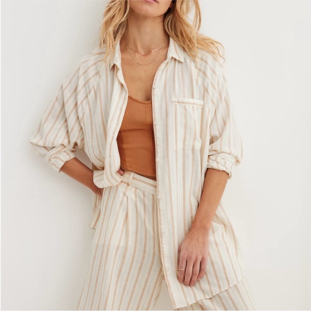 aerie Cream and Tan Striped Button-Up Shirt